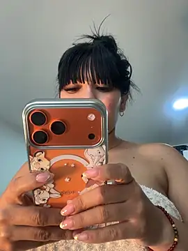 BrendaCrean webcam