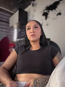 Isabella-Teen webcam
