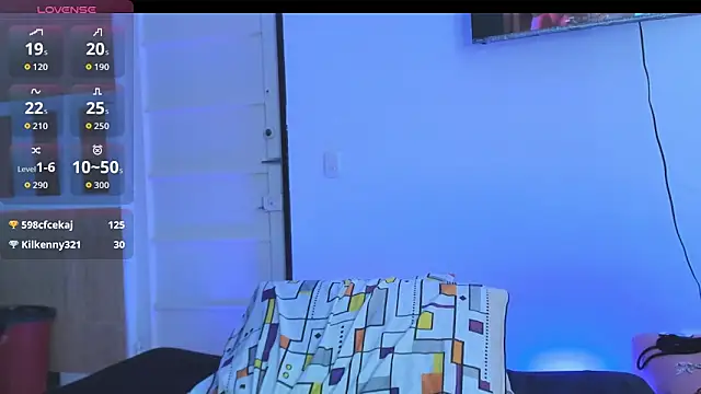 charlottekiss99 webcam
