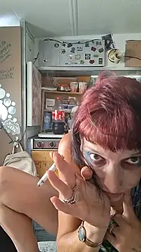 whitetrashdirtyslut webcam