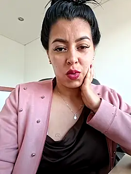 luianna (F young) - Take off your blouse and let your breast