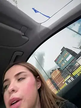 alirawrz (F young) - Tease me in the shop