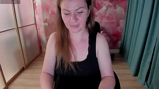 LunaKissesx webcam