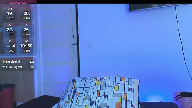 charlottekiss99 webcam