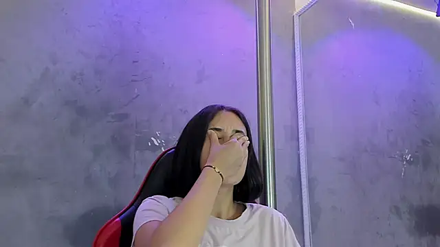 alice__susan webcam