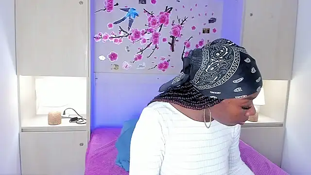 TaylorBloom webcam