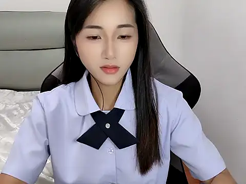 Qianqian-666 webcam