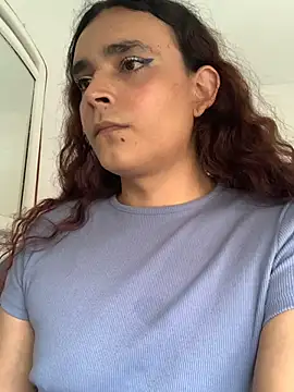 Modelo: La-Gatiita-trans