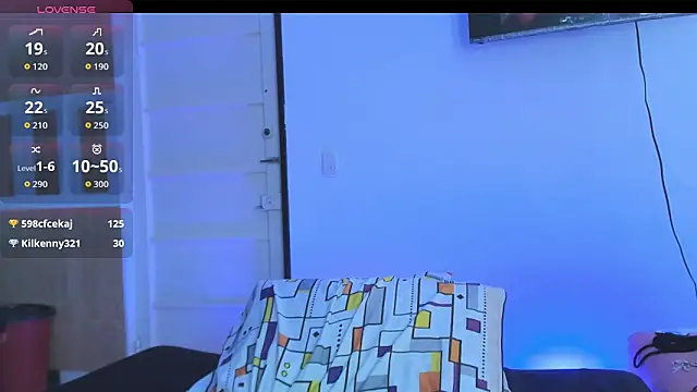 charlottekiss99 webcam