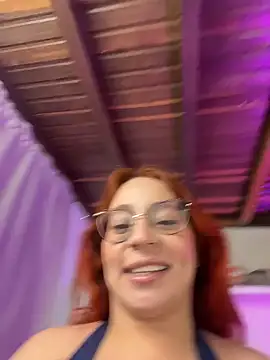 Watch FoxxyAnny live on EroticFlix - High definition streams