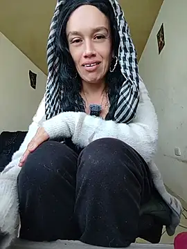 MARILYNKOVANOVA live sex cam