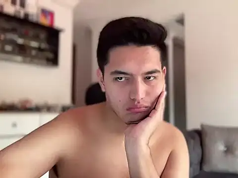 alexandergrey760886 webcam