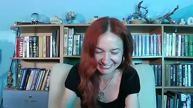 Foxilady357 webcam