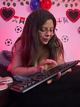 MiaCollinssx webcam