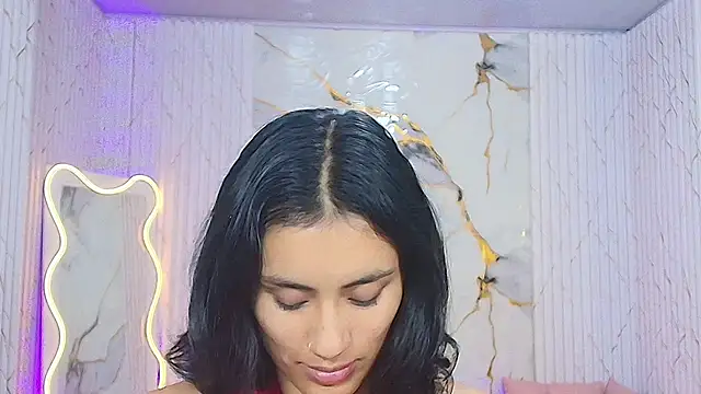 PEACHY_TAY webcam