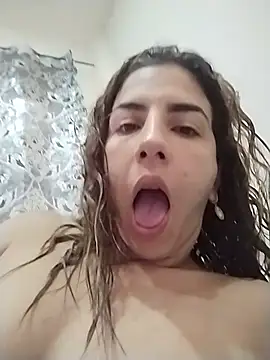 Latina_azura333 webcam