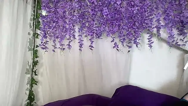 ElfGirlAna webcam
