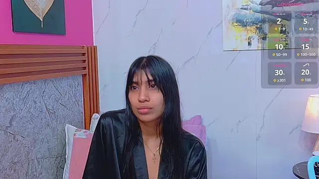 littlee_emilyy_ webcam