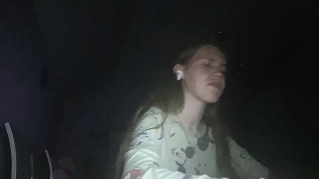 tabithakorey's live room