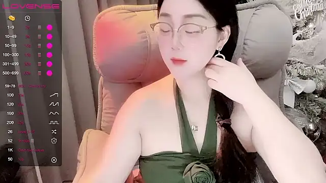 Monica-666888- webcam