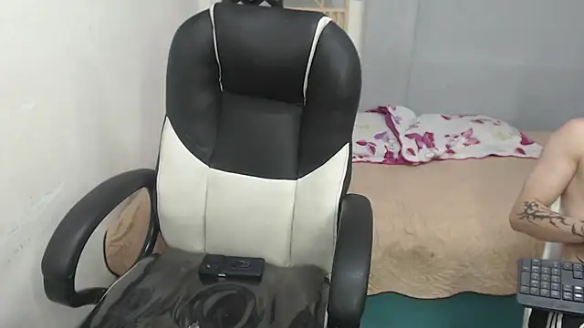 naty_18 webcam