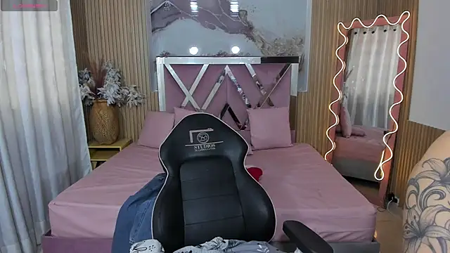 Krysstal_tay1 webcam