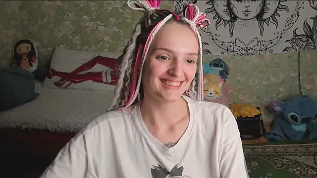 Cutie_Adelia webcam