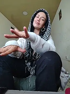 MARILYNKOVANOVA webcam