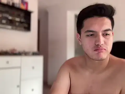 alexandergrey760886 webcam