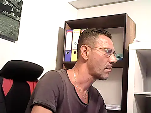mastercharisma35 webcam