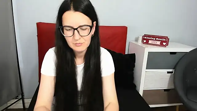 NadiaXlove webcam stripchat model stream image