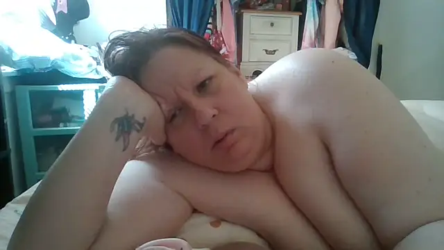 starlight1983 live cam on StripChat