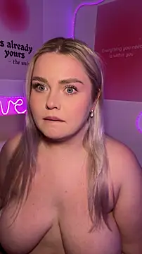 April_Vancee webcam