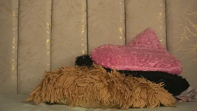 pocahotass_11 webcam