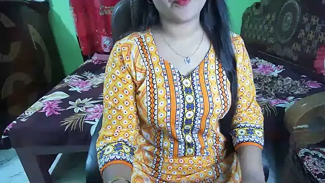 BengaliQueenStar webcam