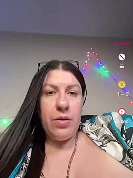 Evelinia webcam
