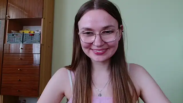 LooveELLYx webcam