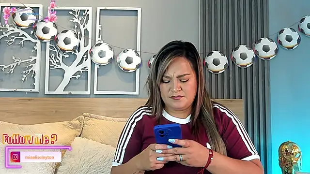 Elise-Leyton webcam