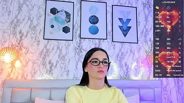 MELODYY_SWEET webcam