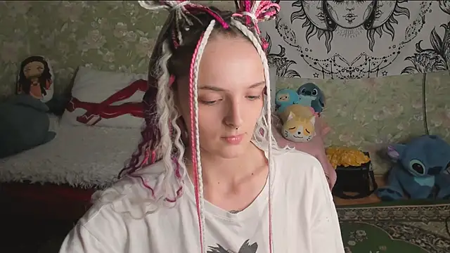 Cutie_Adelia webcam