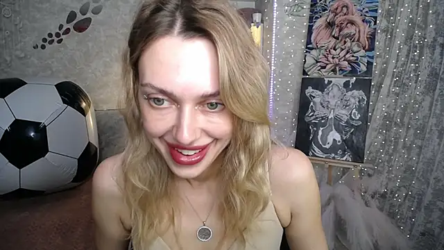 NickyAdamidi webcam