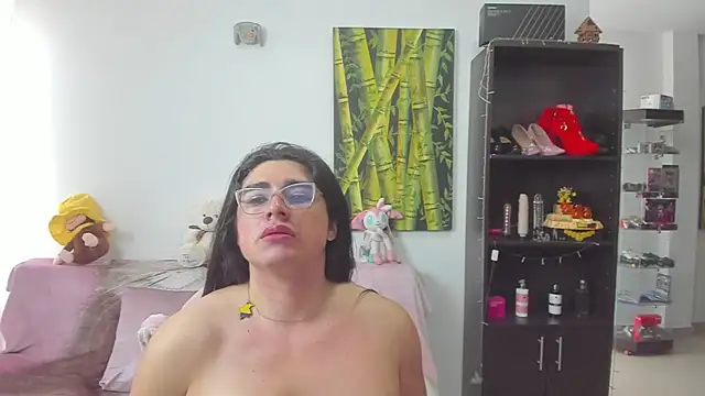 Khalifa_Gold webcam