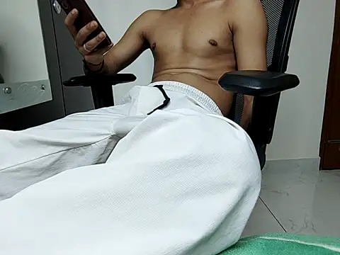 Foryoudarlingx webcam