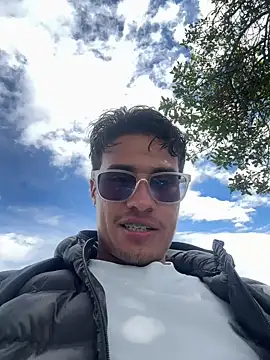 TavoHot_ webcam