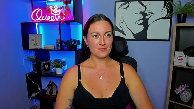 Watch FUN_AMI live on EroticFlix - High definition streams