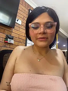 Whita - Trans webcam sex chat