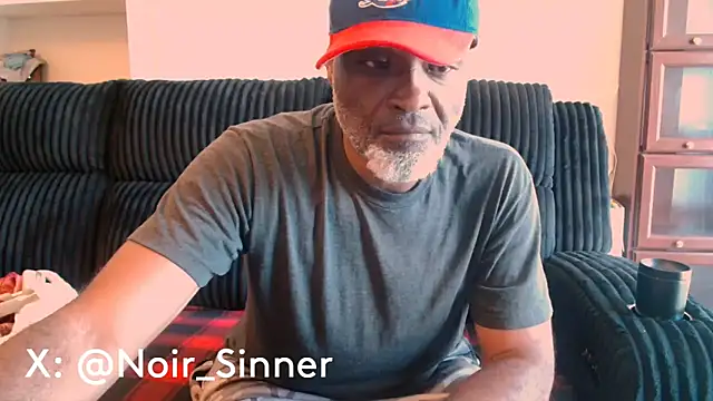 sinnernoir (M mature) - naked