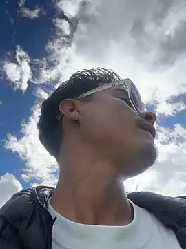 TavoHot_ webcam