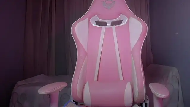 Mia_zee
