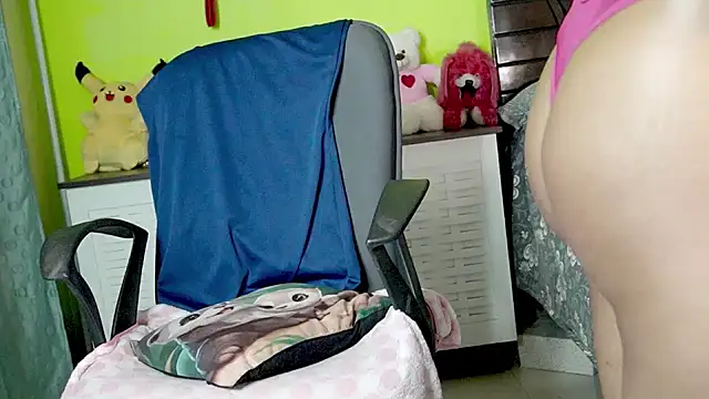 sexyhoney27 webcam